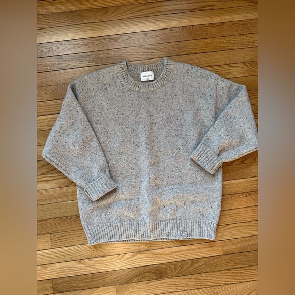 Wilfred Gray Sweater - Picture 1 of 2